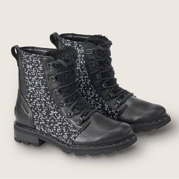 Sorel Lennox lazy Cozy Waterproof Lace-Up Boot - Picture 1 of 12